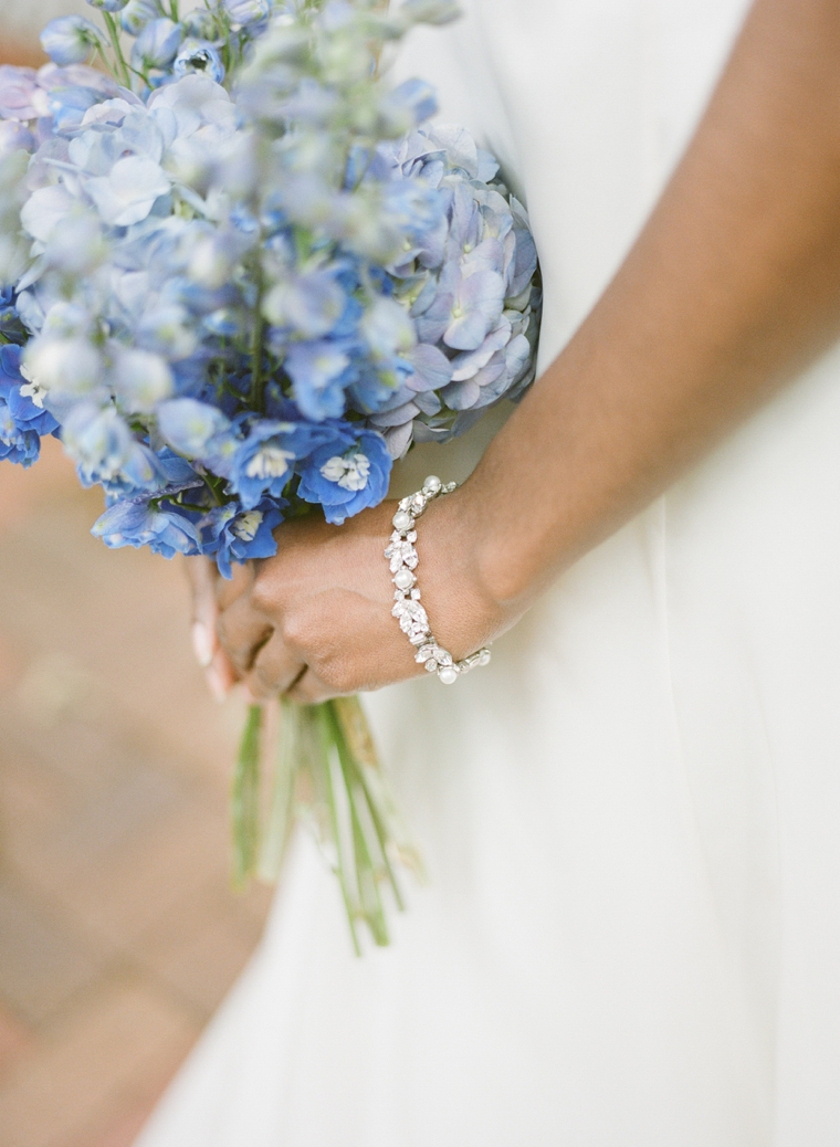 How To Choose Your Wedding Day Jewelry via TheELD.com