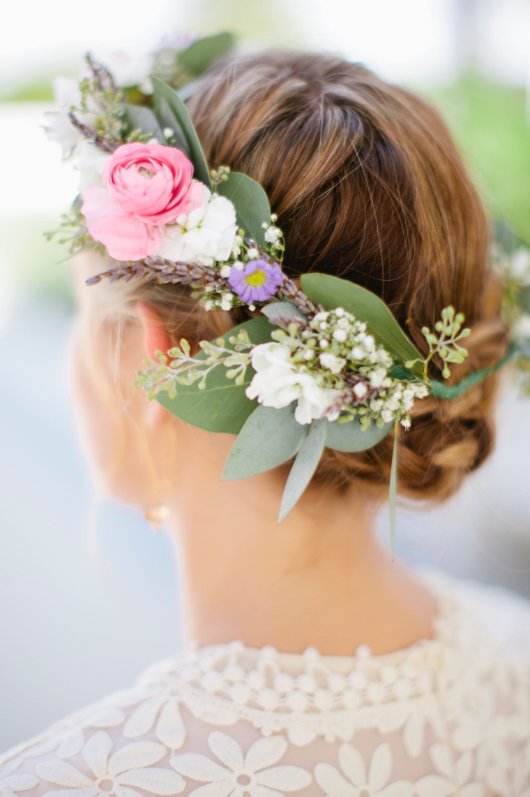 An Intimate Vintage Boho Wedding via TheELD.com