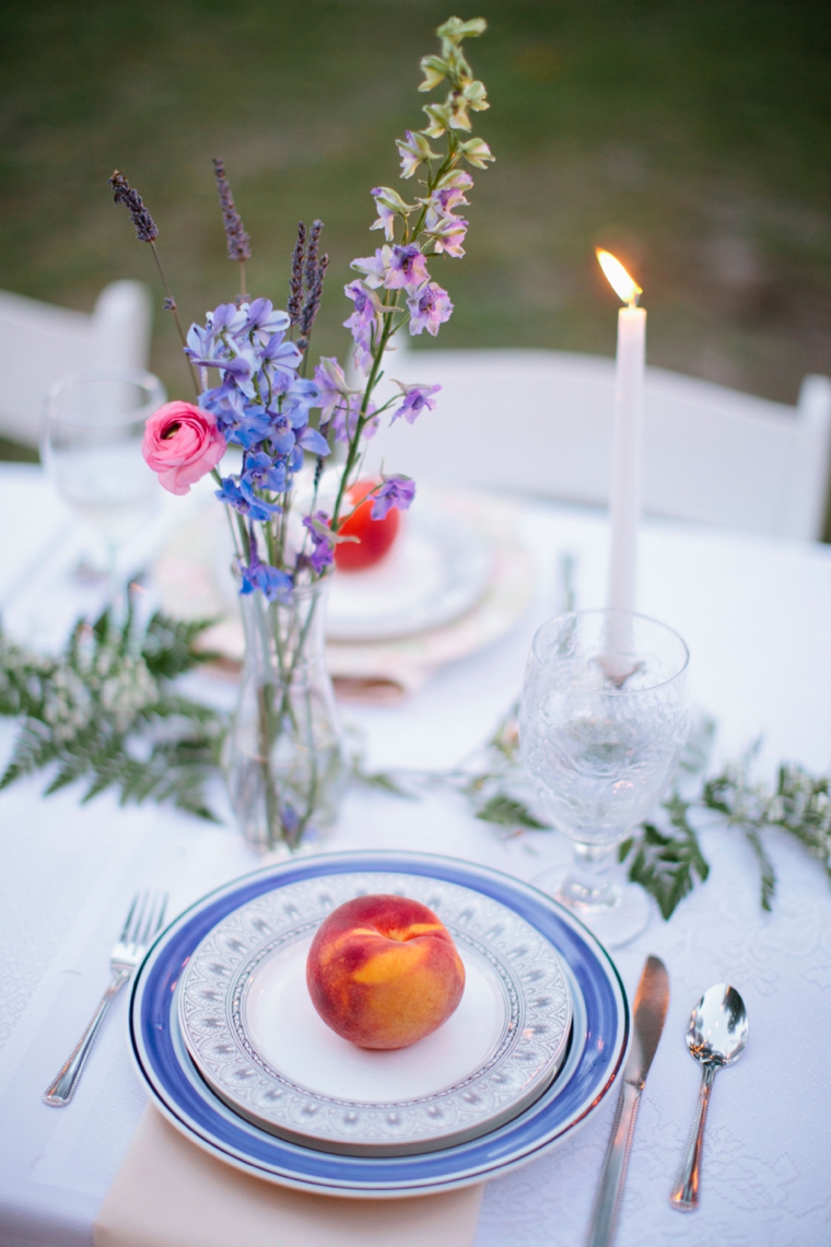 An Intimate Vintage Boho Wedding via TheELD.com