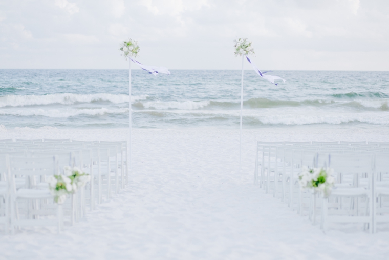 Modern Navy and Green Beach Wedding via TheELD.com