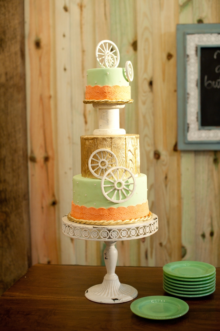 Rustic Eclectic Virginia Wedding Inspiration via TheELD.com