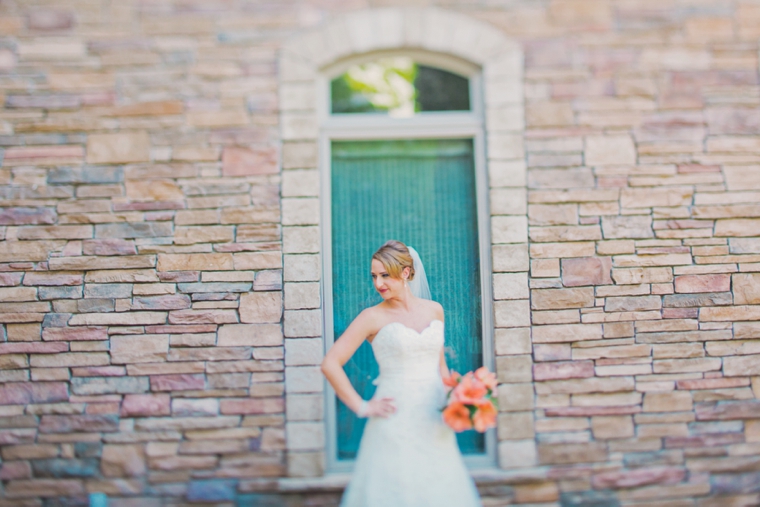 Mint & Orange California Vineyard Wedding via TheELD.com