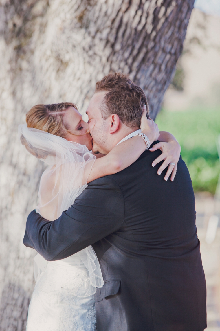 Mint & Orange California Vineyard Wedding via TheELD.com