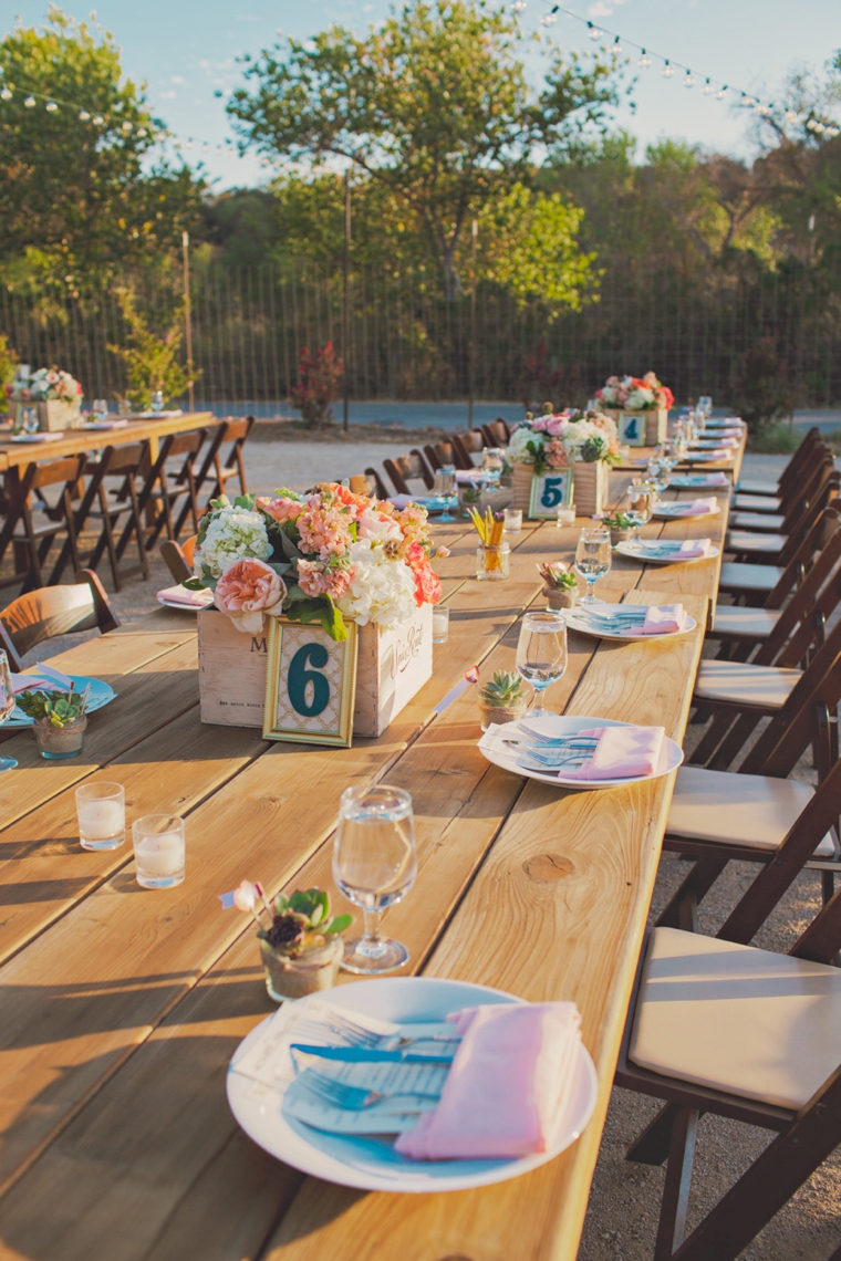 Mint & Orange California Vineyard Wedding via TheELD.com