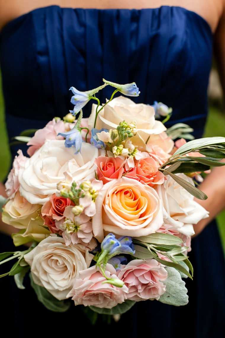 A Vintage Tennessee Pastel Wedding via TheELD.com