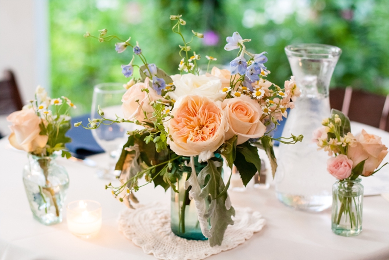 A Vintage Tennessee Pastel Wedding via TheELD.com