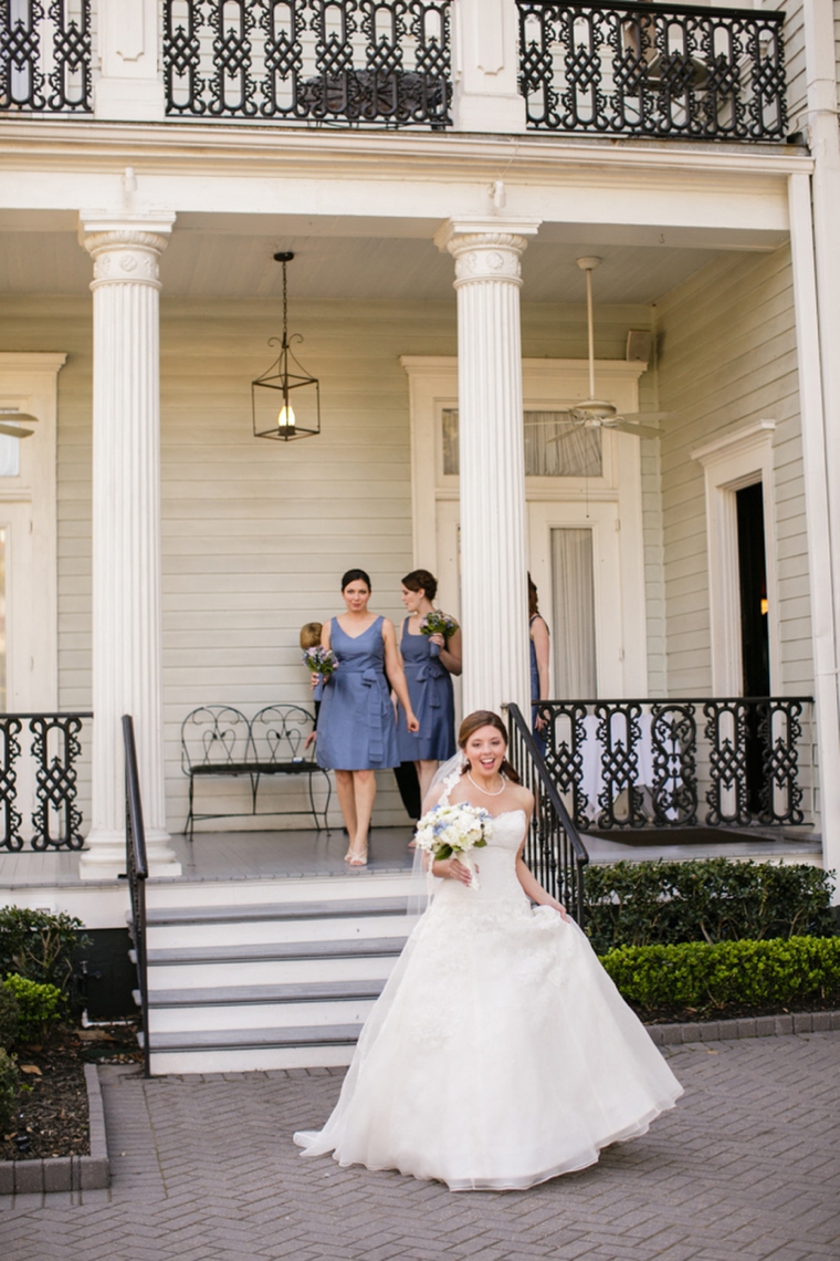 A Classic Light Blue New Orleans Wedding via TheELD.com