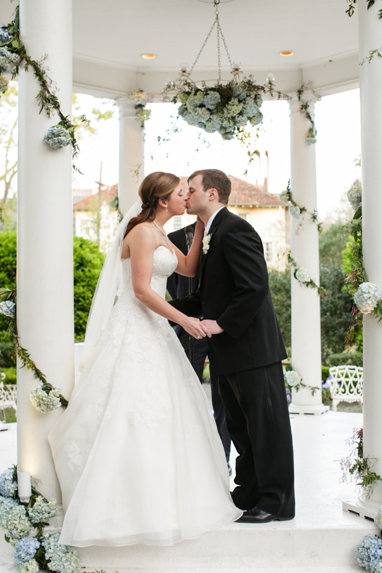 A Classic Light Blue New Orleans Wedding via TheELD.com