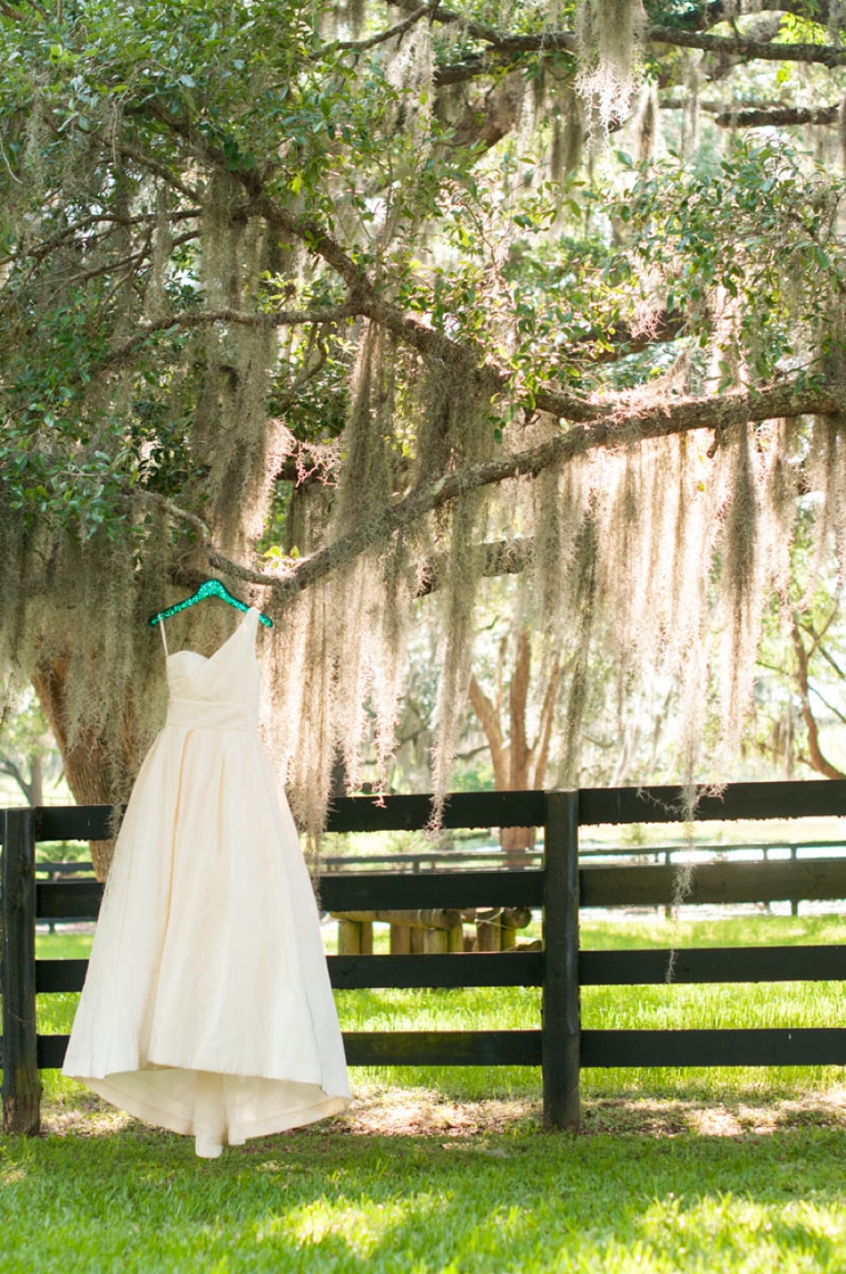 Eclectic Kentucky Derby Wedding Ideas via TheELD.com