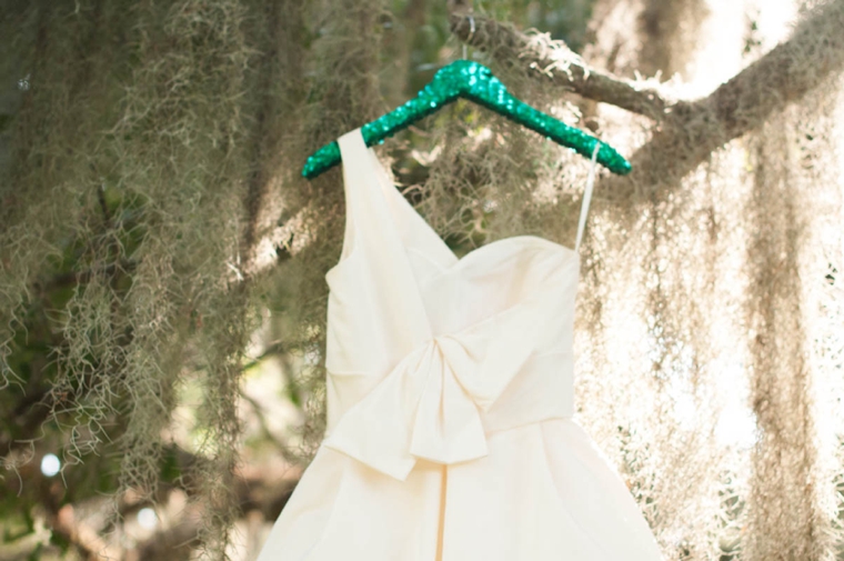 Eclectic Kentucky Derby Wedding Ideas via TheELD.com