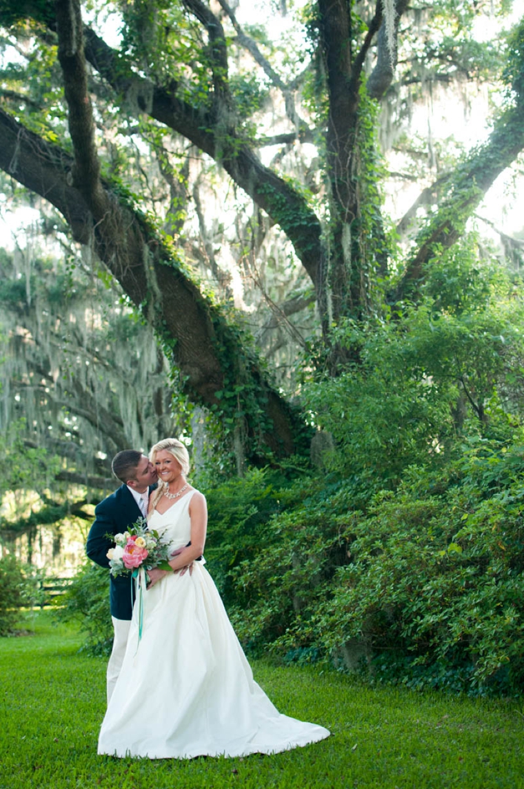 Eclectic Kentucky Derby Wedding Ideas via TheELD.com