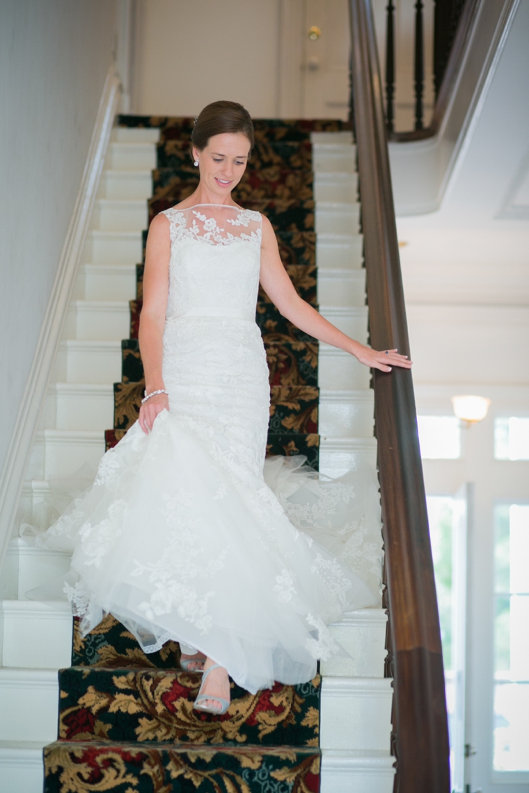 A North Carolina Southern Vintage Wedding via TheELD.com