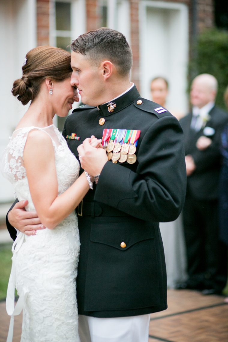 A North Carolina Southern Vintage Wedding via TheELD.com