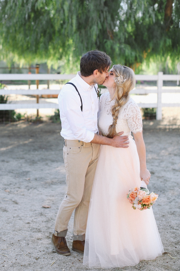 Rustic & Romantic Wedding Inspiration via TheELD.com