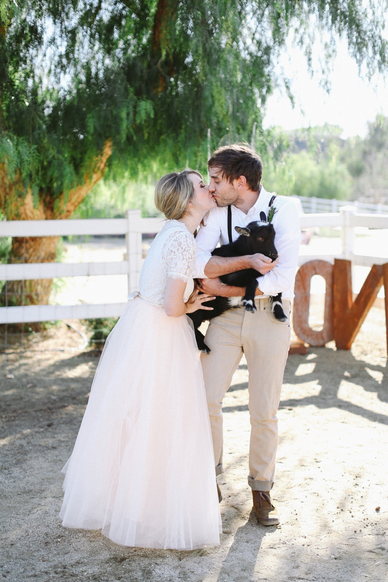 Rustic & Romantic Wedding Inspiration via TheELD.com