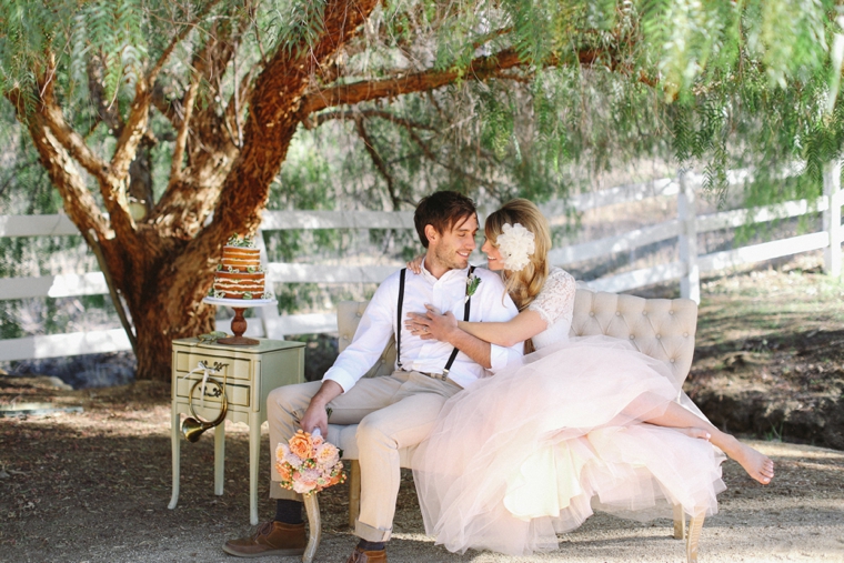 Rustic & Romantic Wedding Inspiration via TheELD.com
