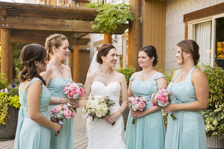 An Elegant Pink & Aqua Seattle Wedding via TheELD.com