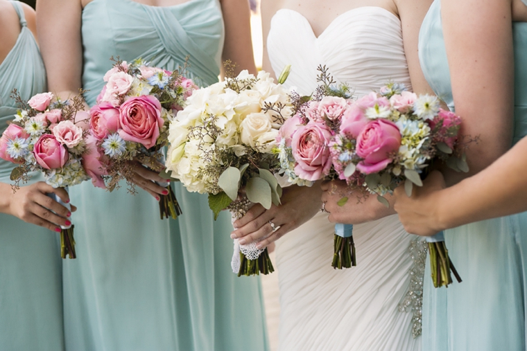 An Elegant Pink & Aqua Seattle Wedding via TheELD.com