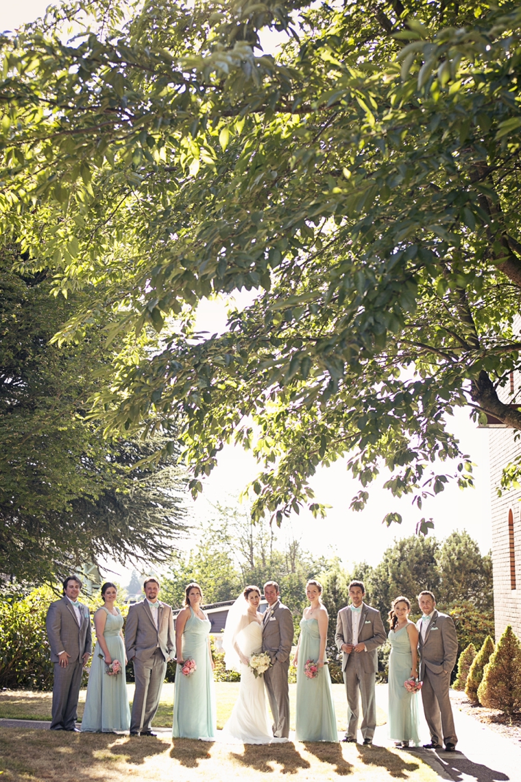 An Elegant Pink & Aqua Seattle Wedding via TheELD.com