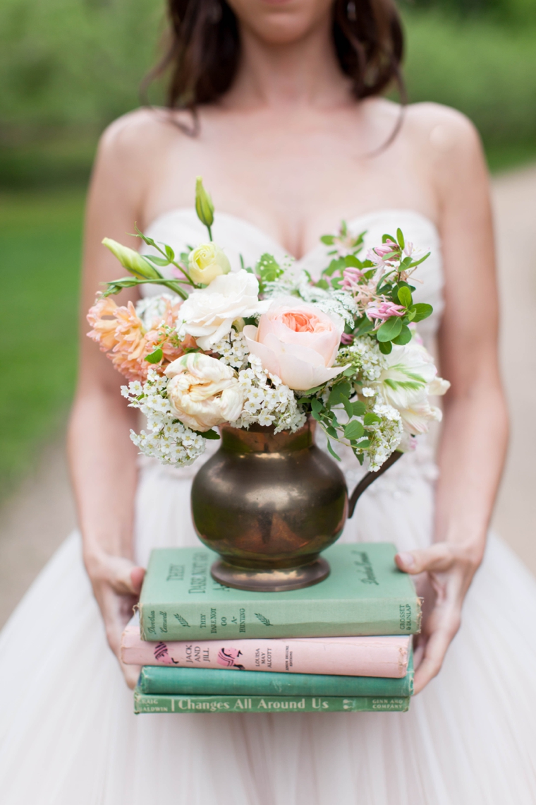 Vintage Shabby Chic Wedding Inspiration via TheELD.com