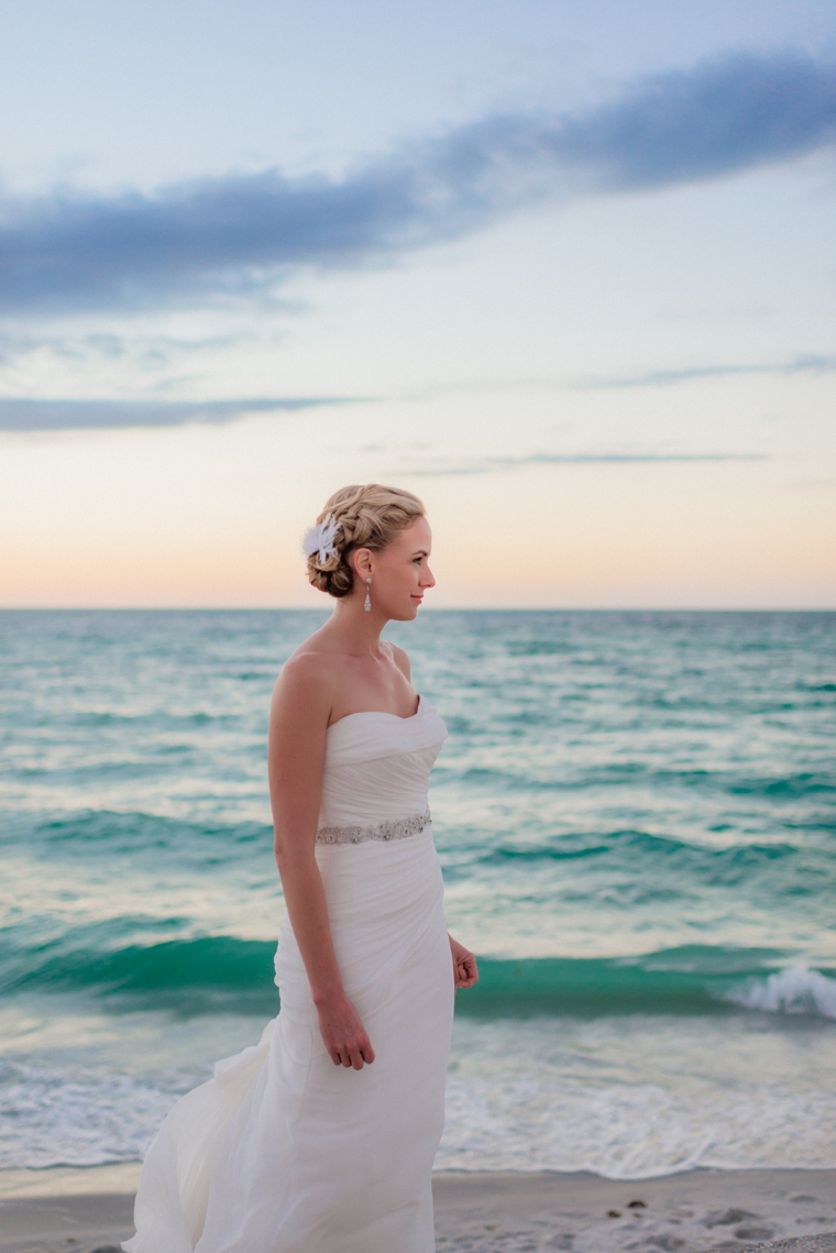 A Chic Oceanside Coral Wedding via TheELD.com