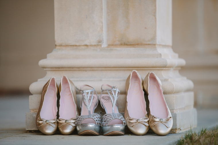 Modern Chic Pink and Navy Wedding via TheELD.com