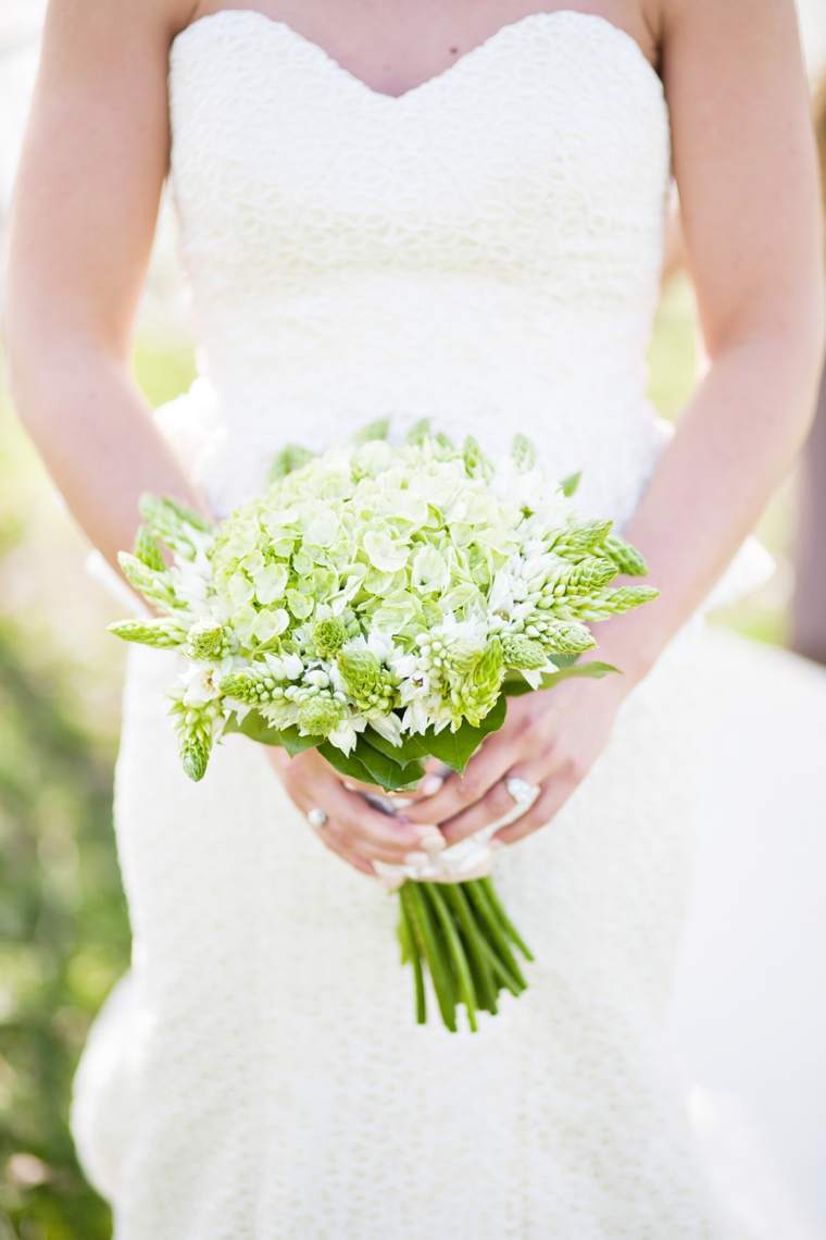 A Rustic Green & White Southern Wedding via TheELD.com