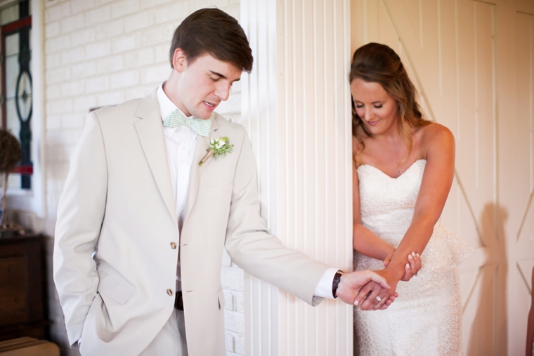 A Rustic Green & White Southern Wedding via TheELD.com