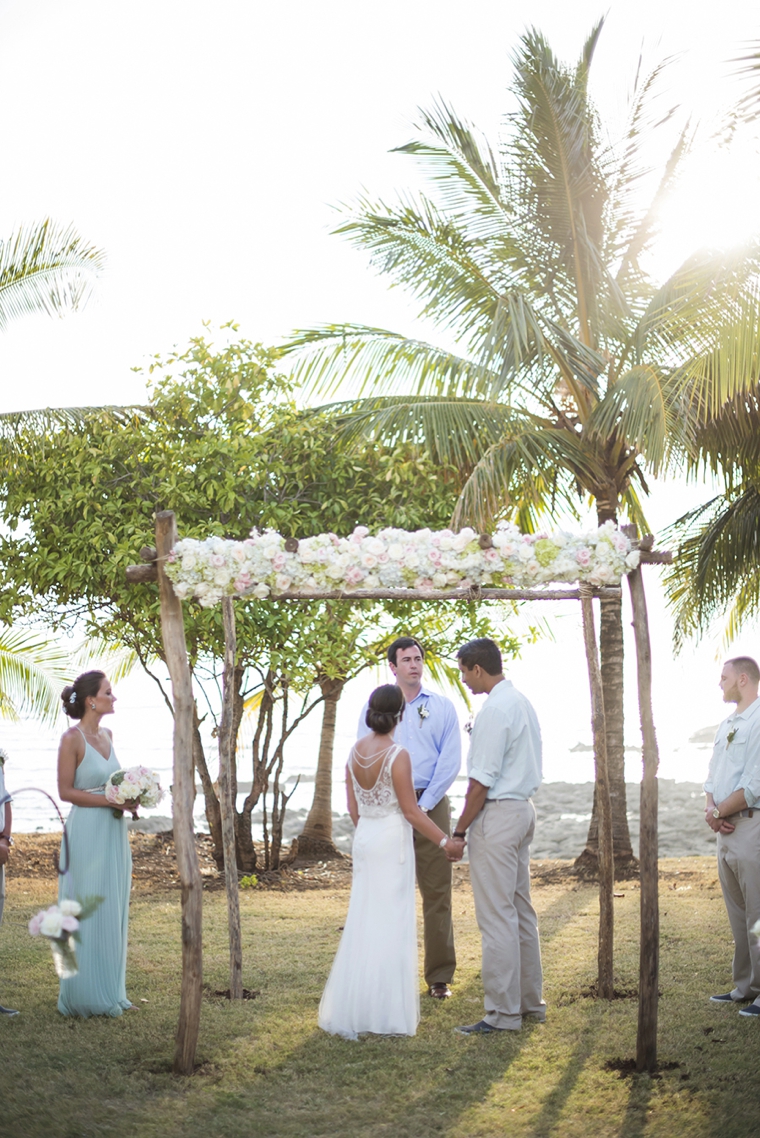 A Rustic Chic Costa Rica Wedding via TheELD.com