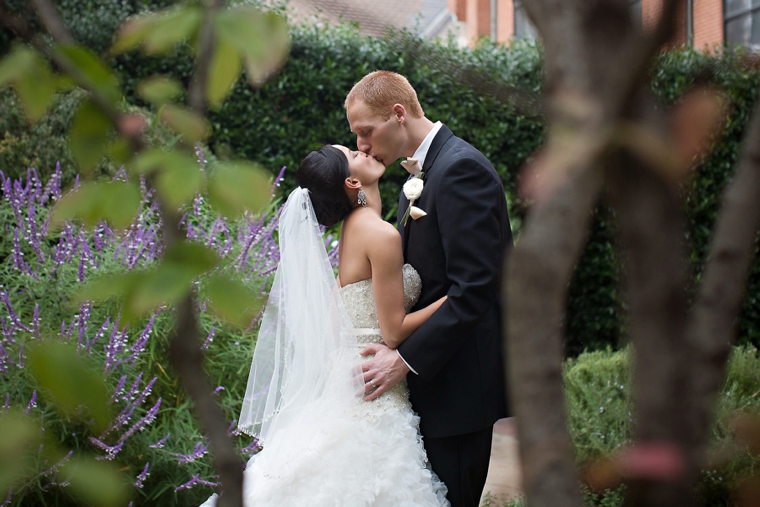 Chic Elegant Gold and White Wedding via TheELD.com