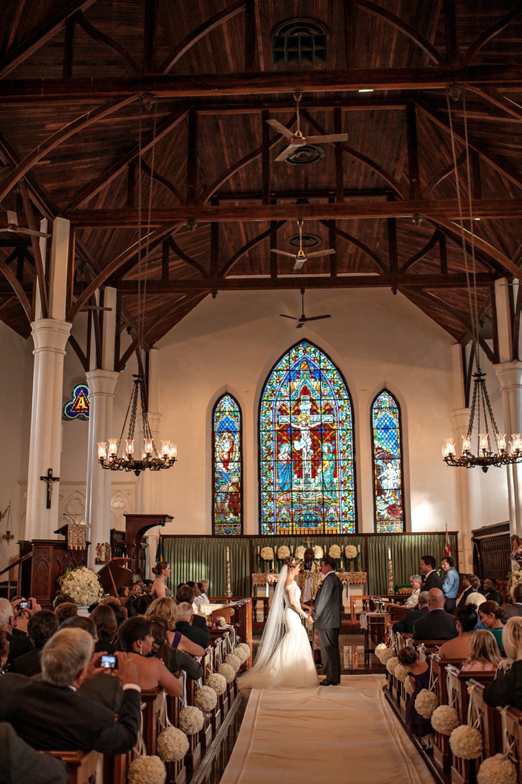 Modern Elegant Purple and White Wedding via TheELD.com