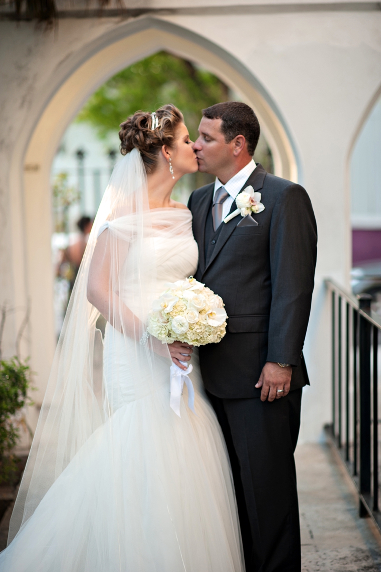 Modern Elegant Purple and White Wedding via TheELD.com