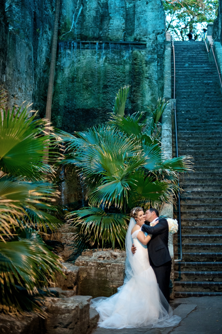 Modern Elegant Purple and White Wedding via TheELD.com