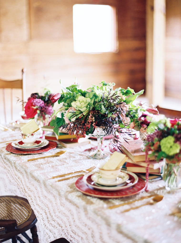 Sophisticated Burgundy & Plum Southern Wedding Inspiration via TheELD.com