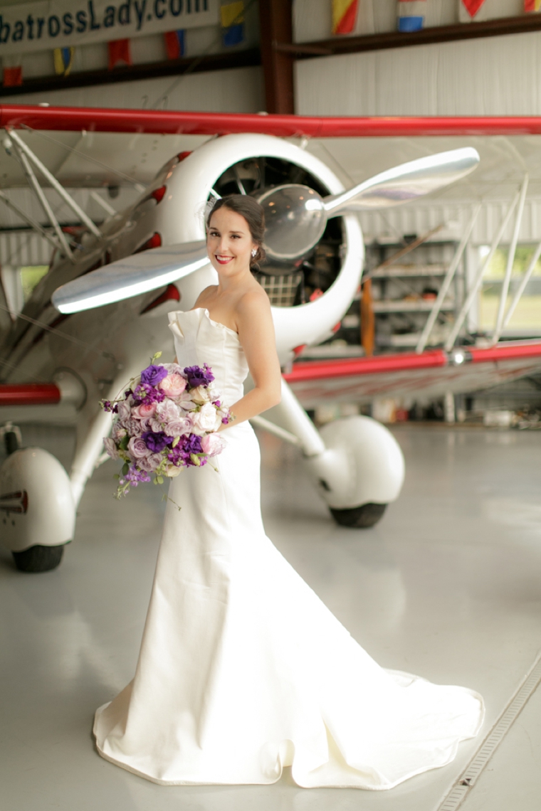 Vintage Modern Travel Inspired Wedding Ideas via TheELD.com