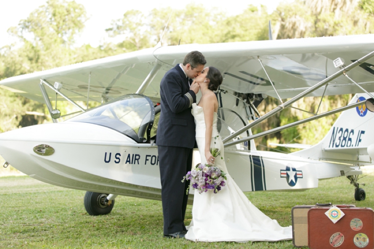 Vintage Modern Travel Inspired Wedding Ideas via TheELD.com