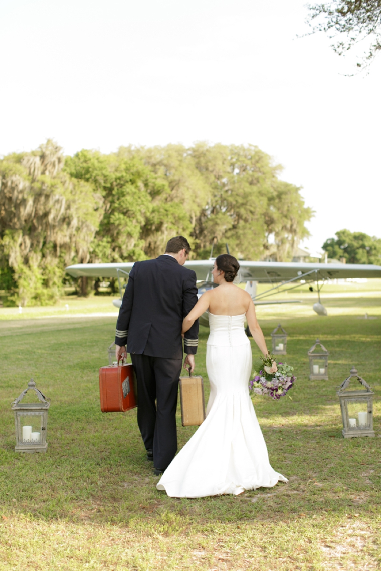 Vintage Modern Travel Inspired Wedding Ideas via TheELD.com