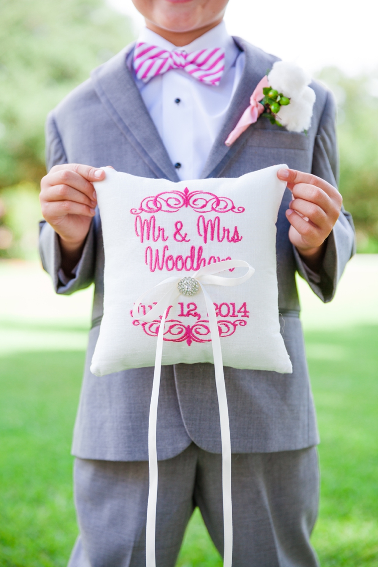 South Carolina Lilly Pulitzer Inspired Wedding via TheELD.com