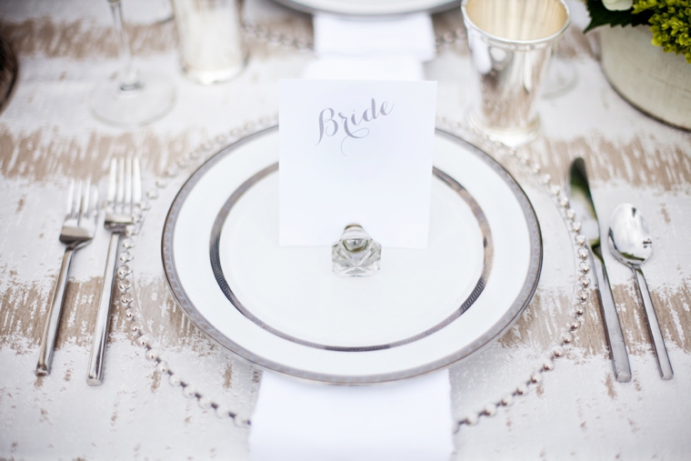 Modern Silver and Gray Wedding Inspiration via TheELD.com