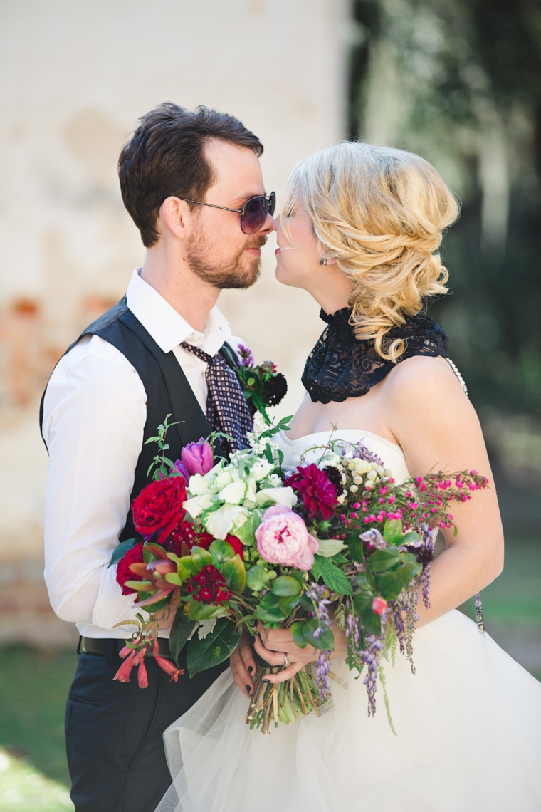 Dramatic, Dark & Romantic Wedding Ideas via TheELD.com