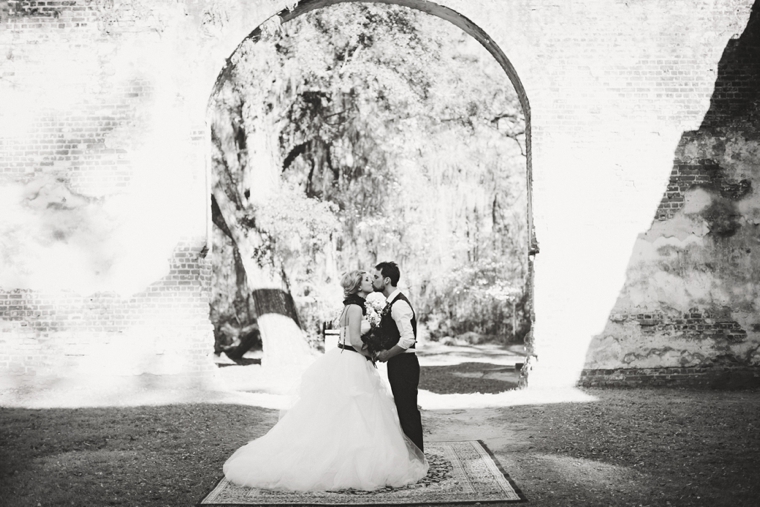 Dramatic, Dark & Romantic Wedding Ideas via TheELD.com