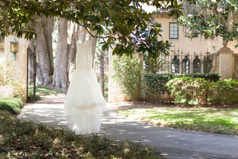 Vintage Romantic Blush and Gold Wedding via TheELD.com