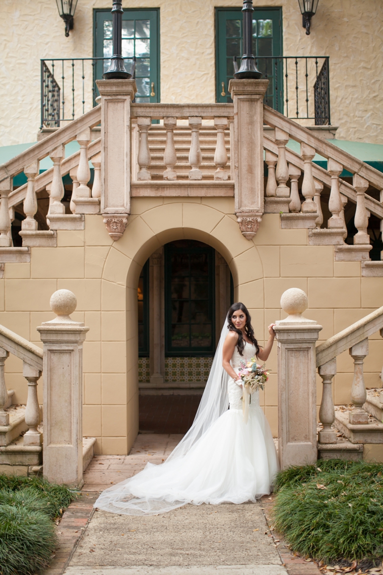 Vintage Romantic Blush and Gold Wedding via TheELD.com