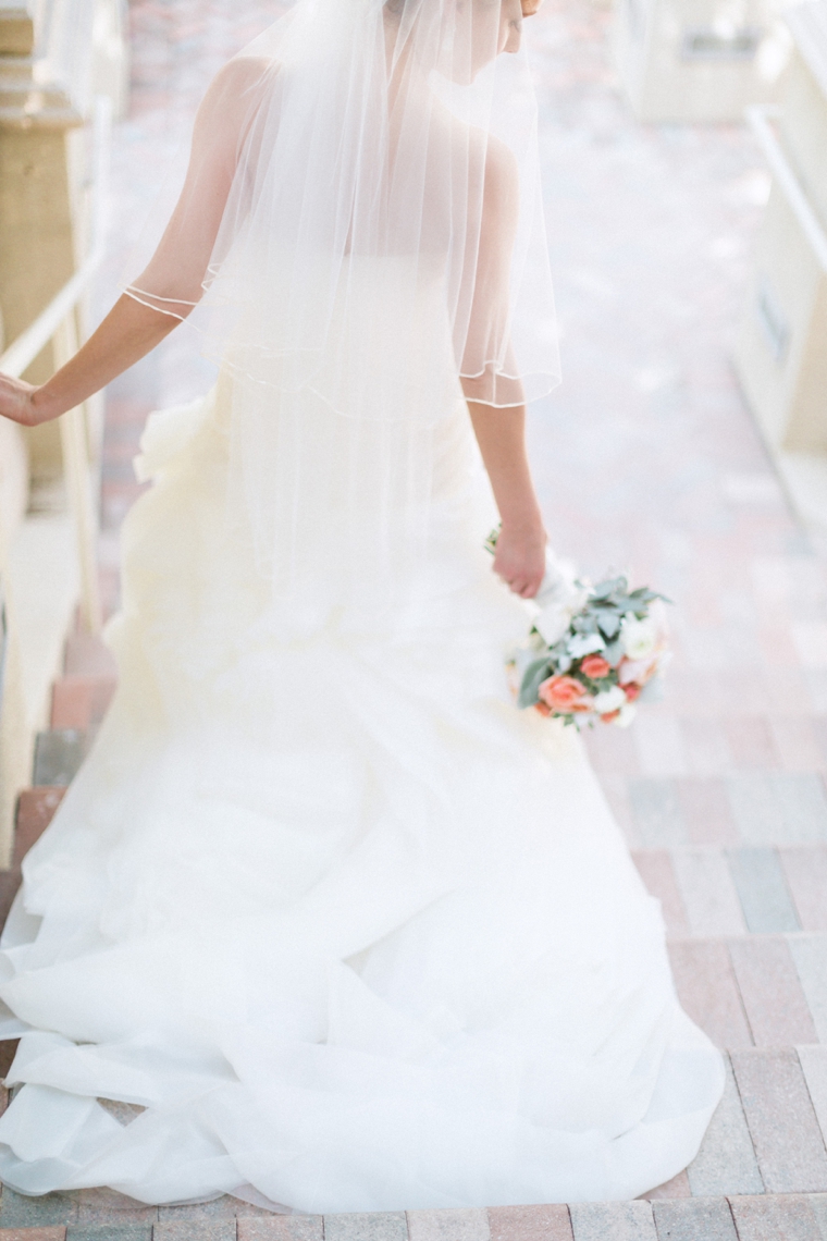 A Romantic Mint and Peach Wedding via TheELD.com