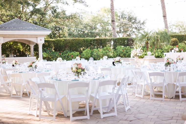 A Romantic Mint and Peach Wedding via TheELD.com