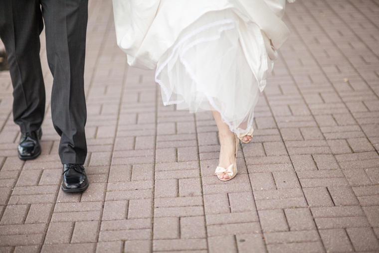 A Modern Chic Peach & Coral Wedding via TheELD.com