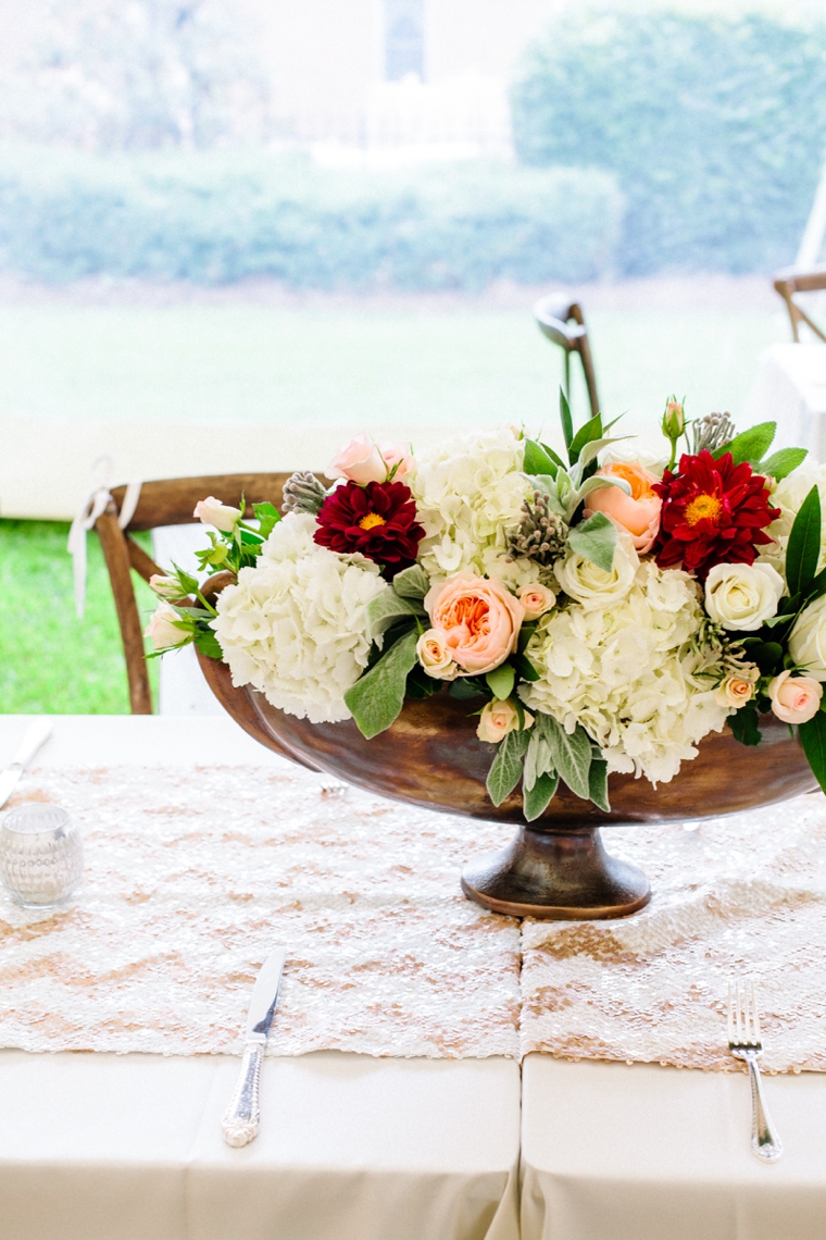 A Modern & Glamorous Garden Wedding via TheELD.com