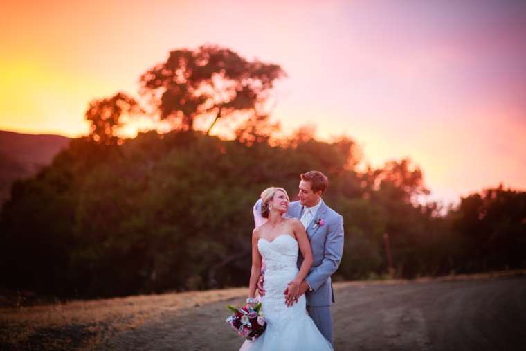 A Plum & Fuchsia California Vineyard Wedding via TheELD.com