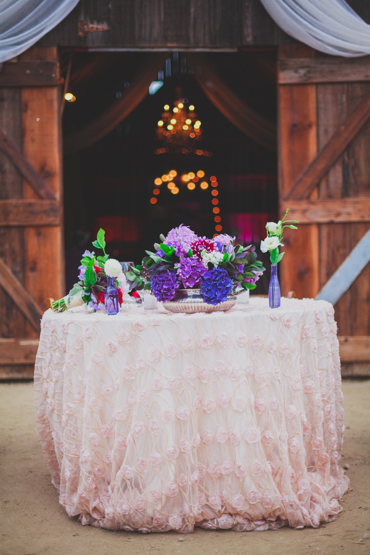 A Plum & Fuchsia California Vineyard Wedding via TheELD.com