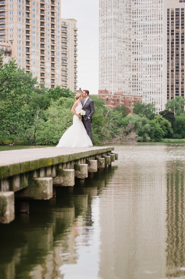 A Whimsical Urban Chicago Wedding via TheELD.com